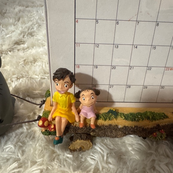 My Neighbor Totoro 2001 Calendar Satsuki Mei Totoro Decoration - Picture 2 of 5